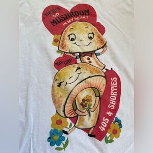 40s & Shorties mushroom graphic tshirt